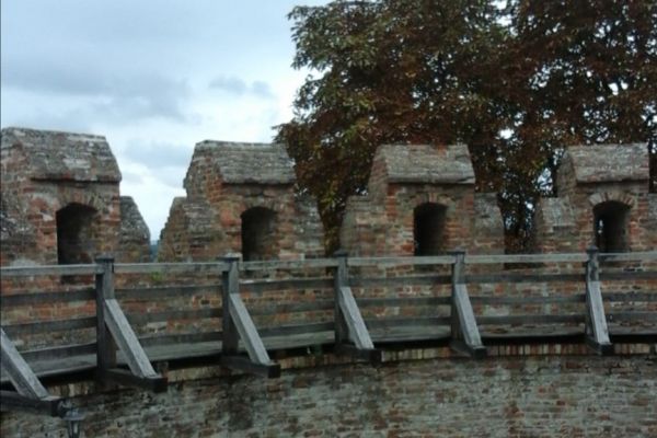 kasteel-siklos51E63D98-2B38-C38A-E1B2-56ADB840CD74.jpg